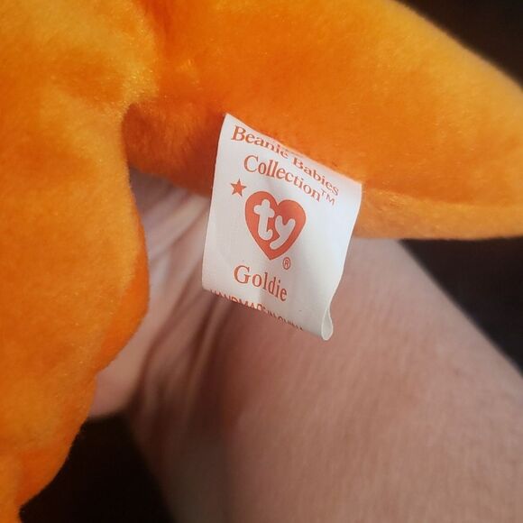 Vintage 1993 Ty Beanie Baby GOLDIE the Goldfish and Teeny Beanie GOLDIE - Picture 8 of 15